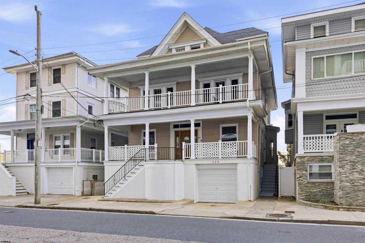 123 Berkley - Photo 1