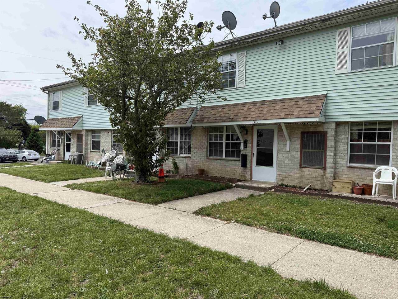 https://bt-photos.global.ssl.fastly.net/sjersey/1280_boomver_1_607647-2.jpg