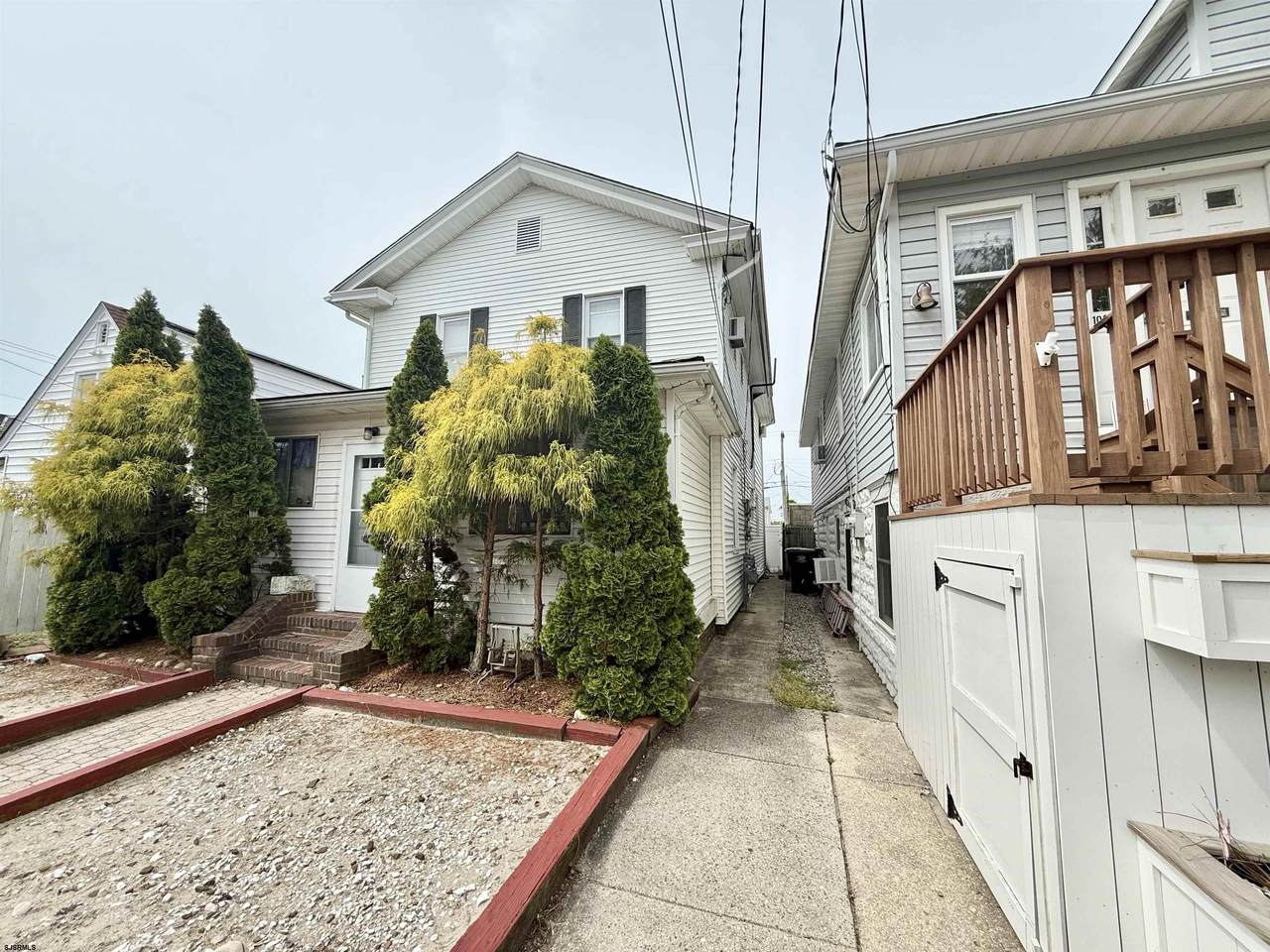 104 Wissahickon Ave - Photo 1