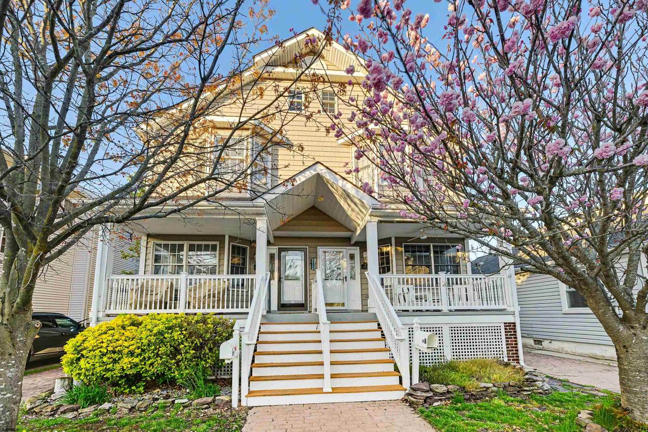 113 Monroe - Photo 1