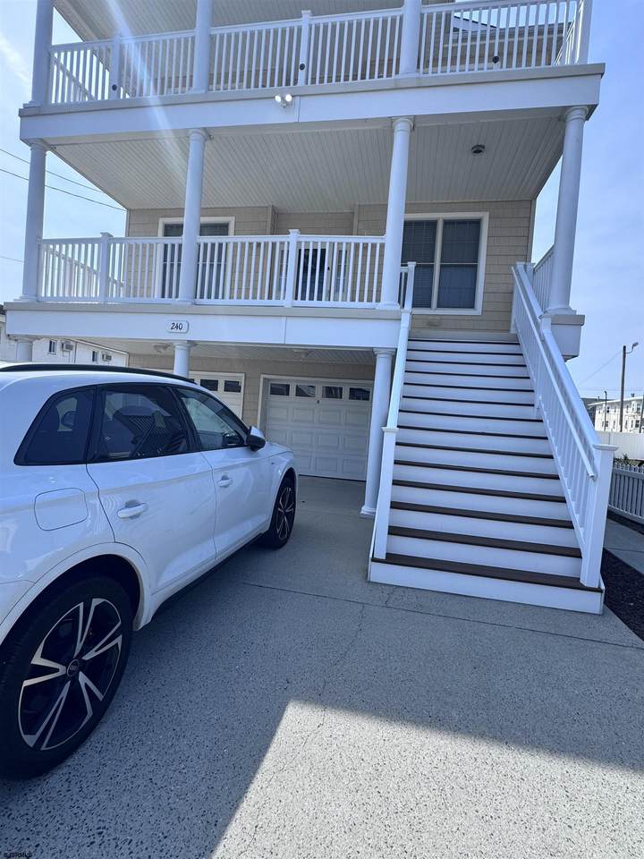 240 Taylor - Photo 1