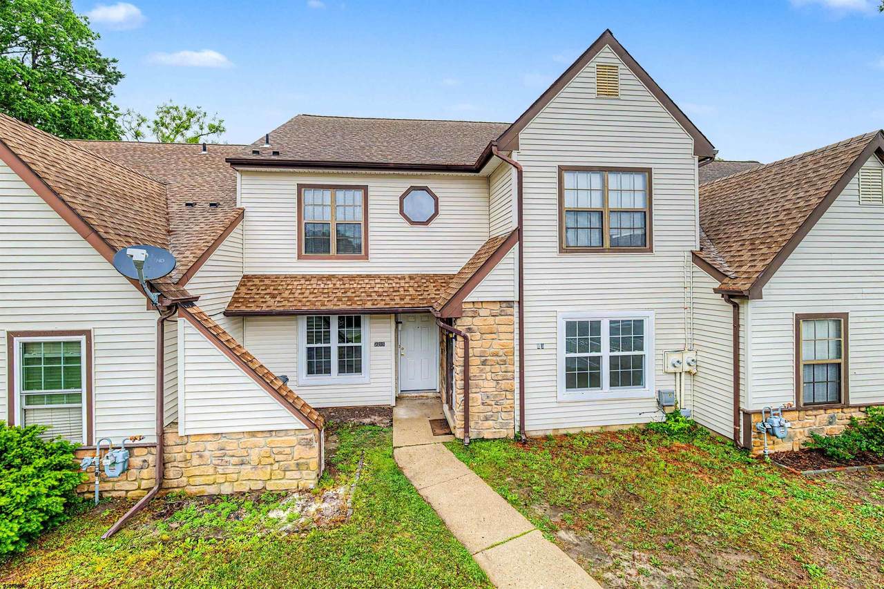 3211 Juniper - Photo 1