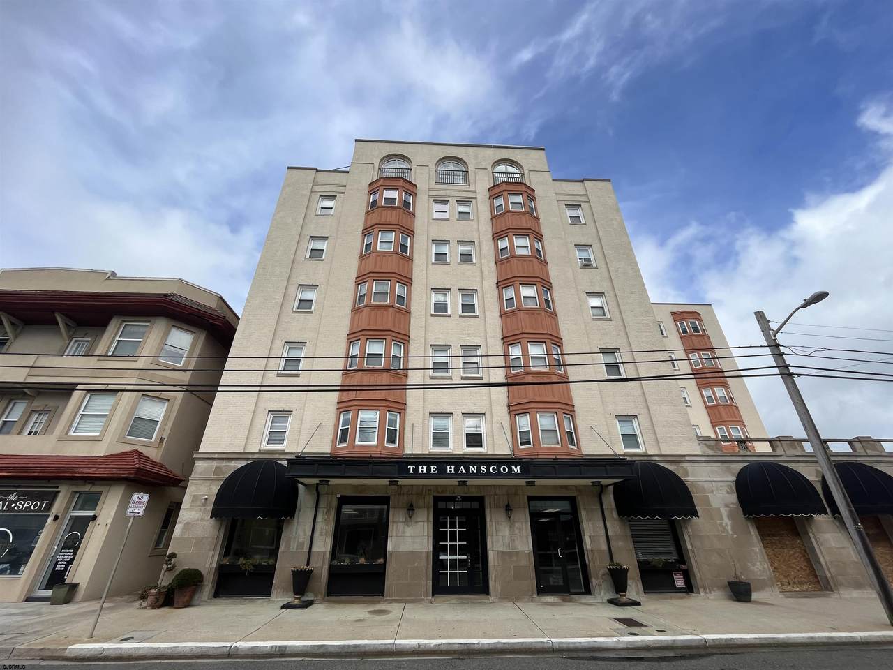 807 8th - Photo 1
