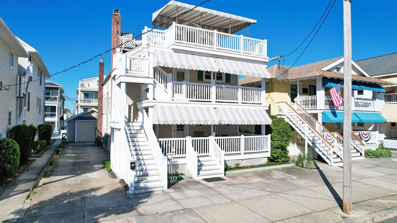848 Park - Photo 1