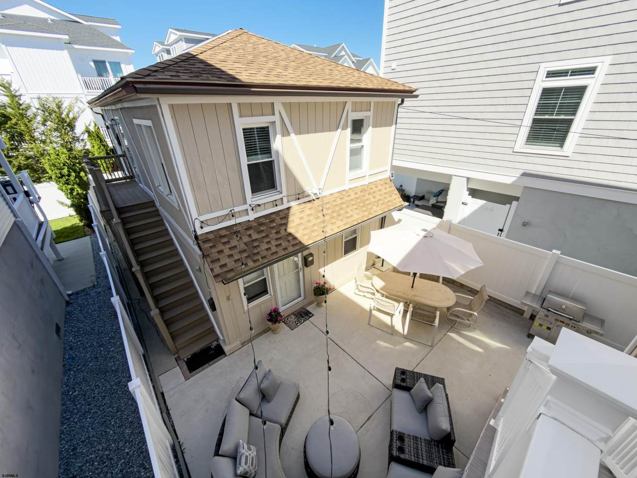 14 Adams - Photo 1
