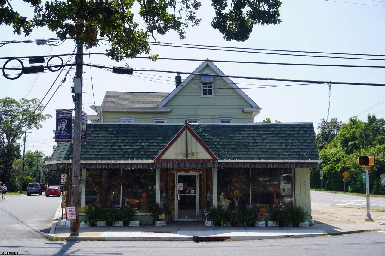 5926 Main - Photo 1