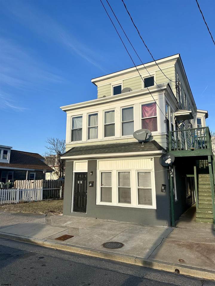 37 Massachusetts Ave - Photo 1