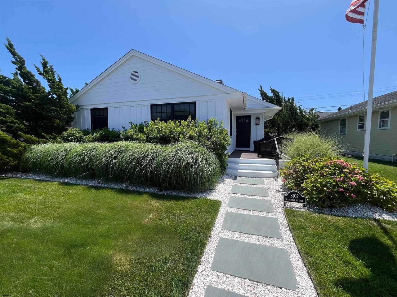 8102 Marshall - Photo 1