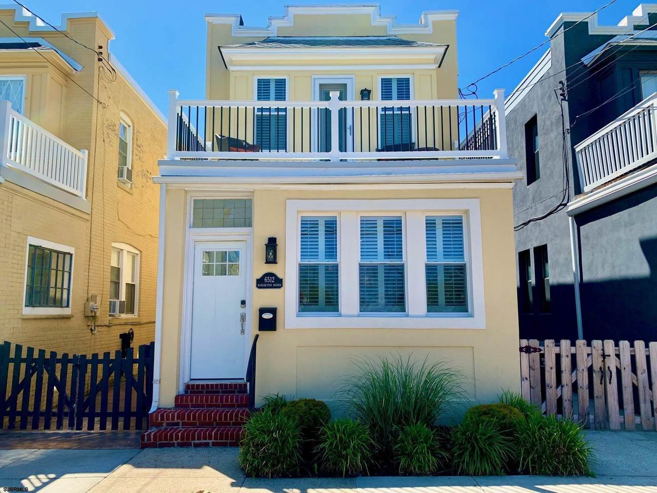 6512 Winchester - Photo 1