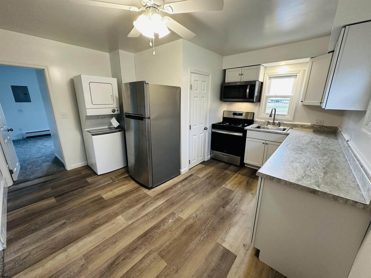 101 Harding - Photo 1