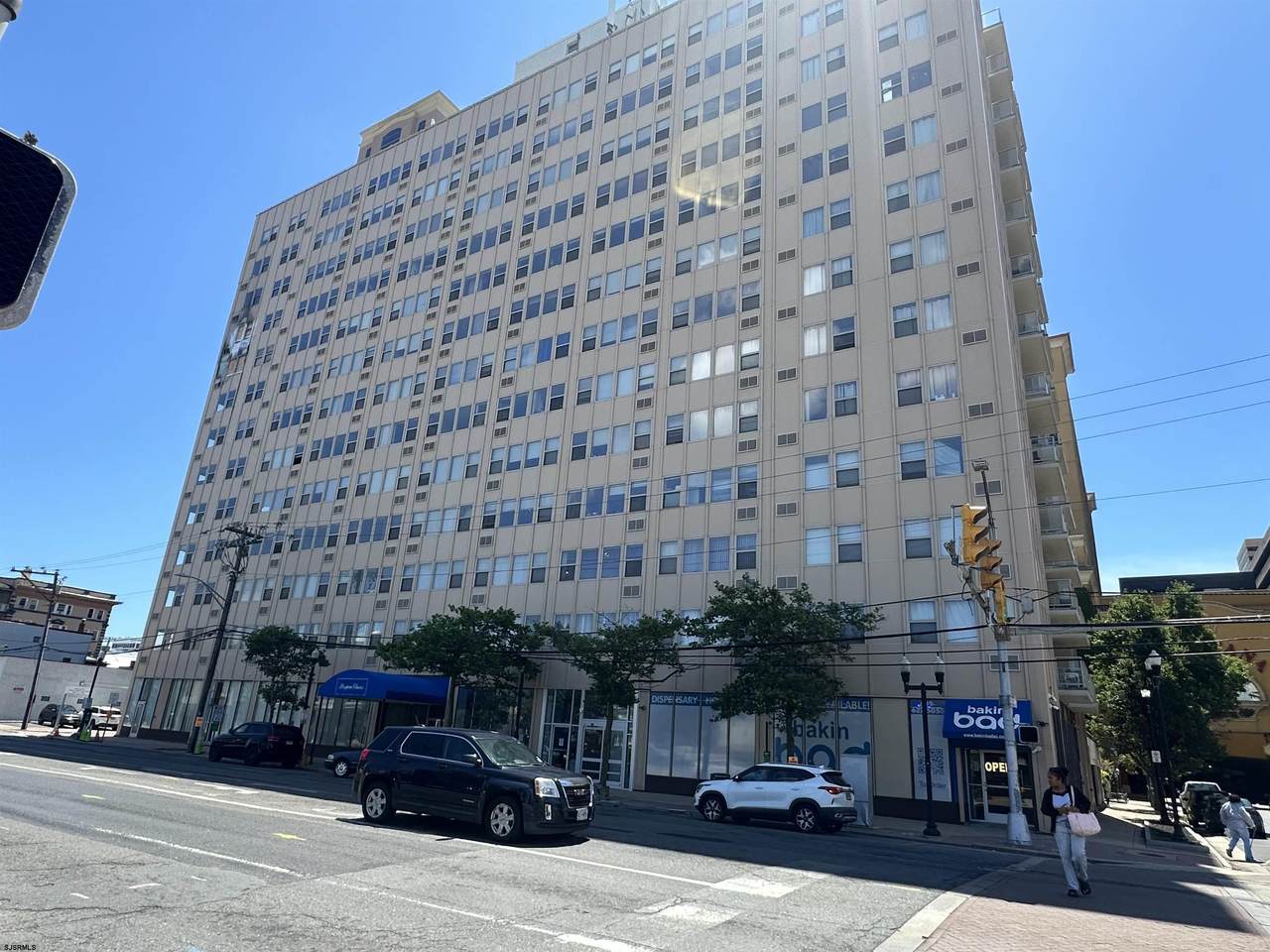 2834 Atlantic - Photo 1