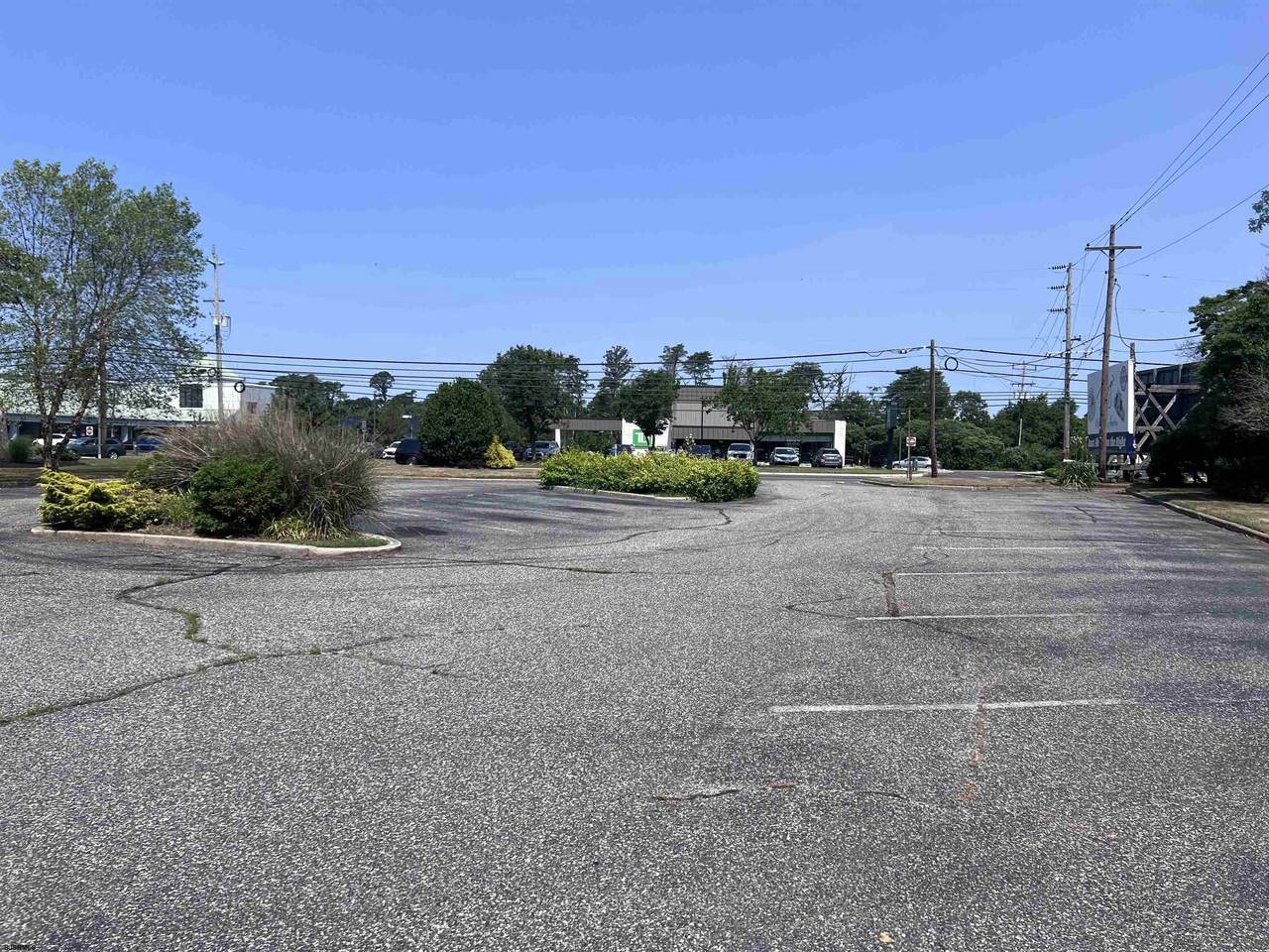 https://bt-photos.global.ssl.fastly.net/sjersey/1280_boomver_1_609642-2.jpg