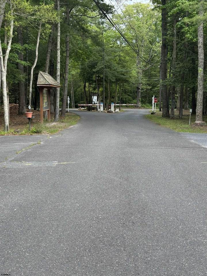 https://bt-photos.global.ssl.fastly.net/sjersey/1280_boomver_1_609970-2.jpg
