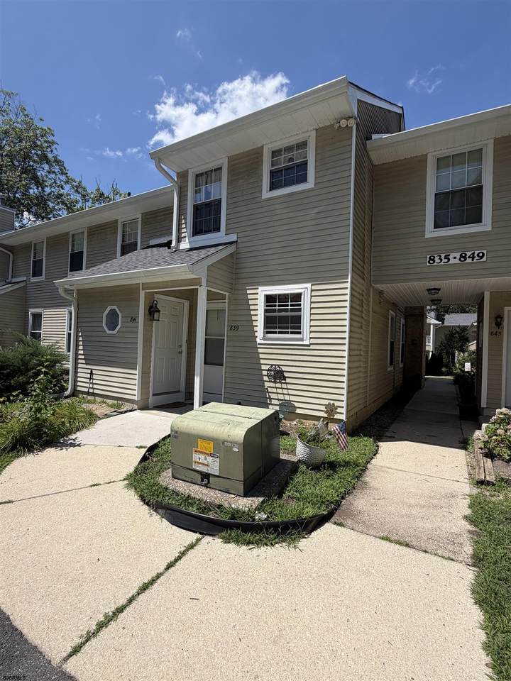 839 Fishers Creek - Photo 1
