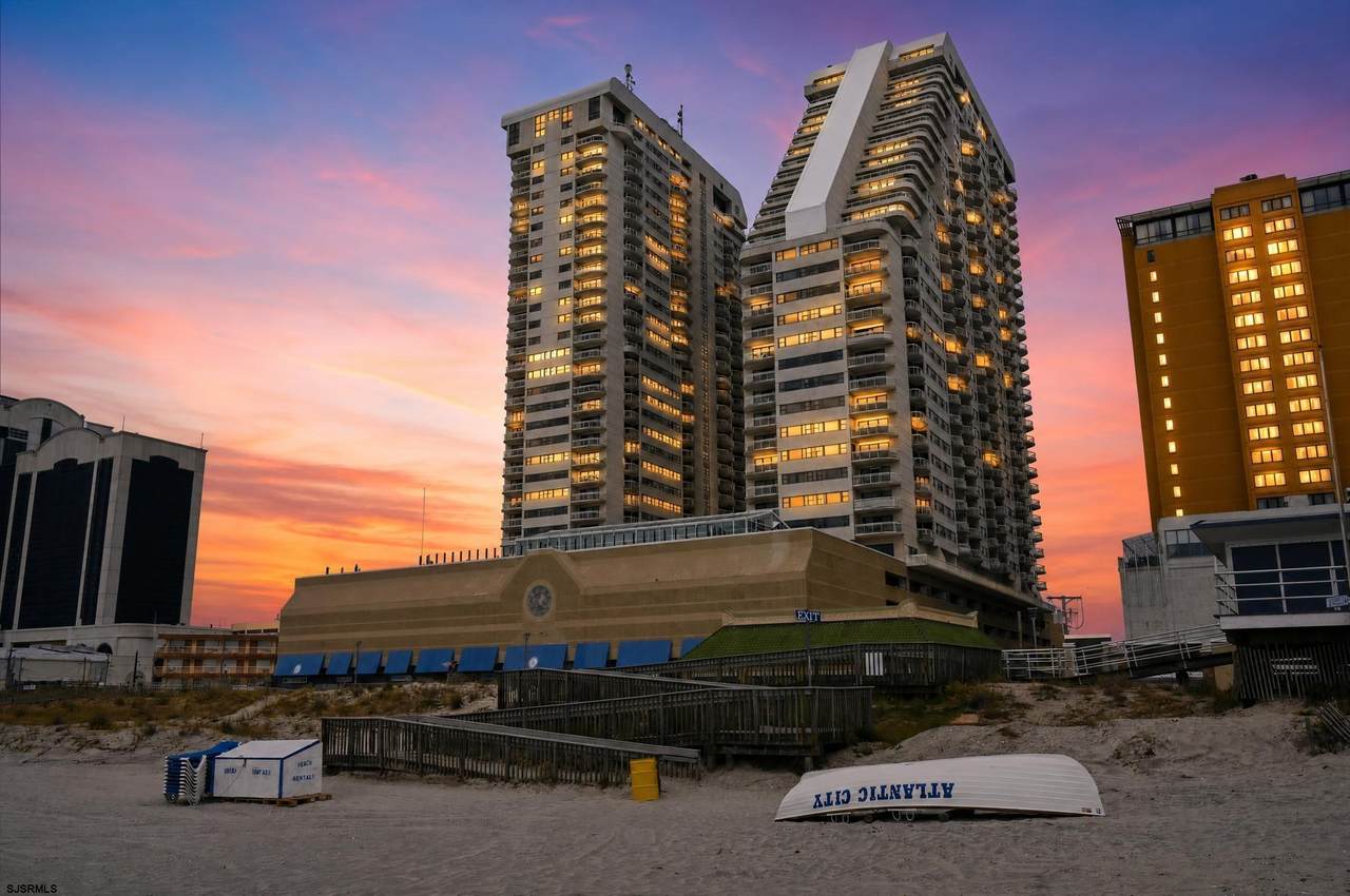 3101 Boardwalk Unit 1908 Tower 2 - Photo 1