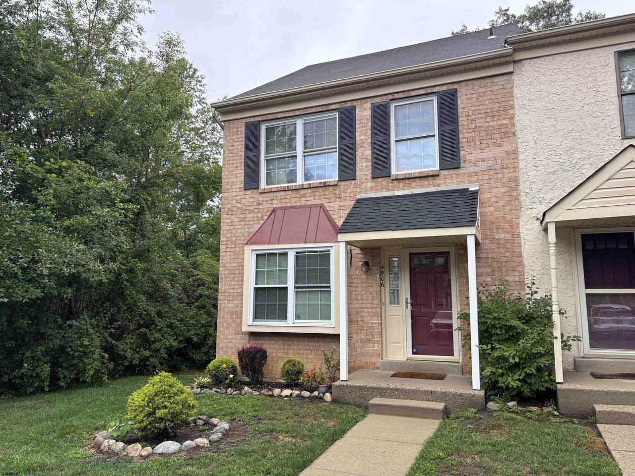 4906 Willow Oak - Photo 1