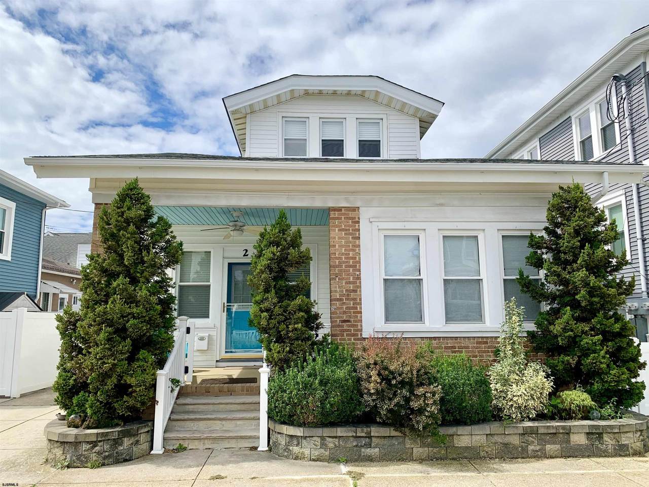 2 Wyoming Ave - Photo 1