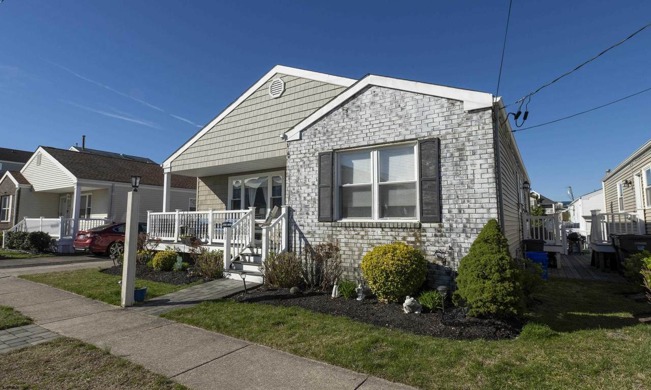 220 35th - Photo 1