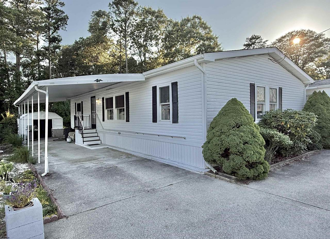 1621 Shore Road - Photo 1