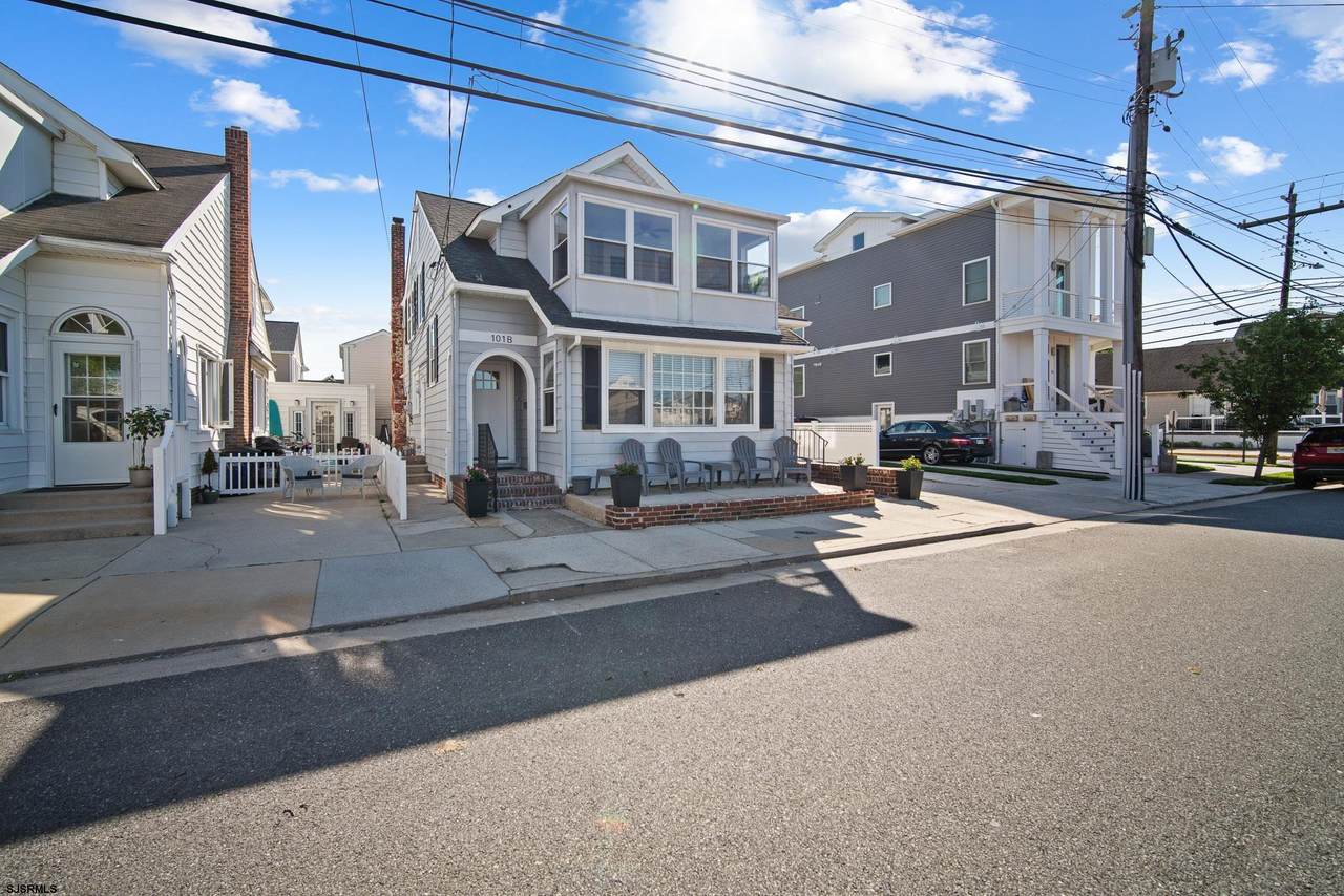 101 Granville - Photo 1