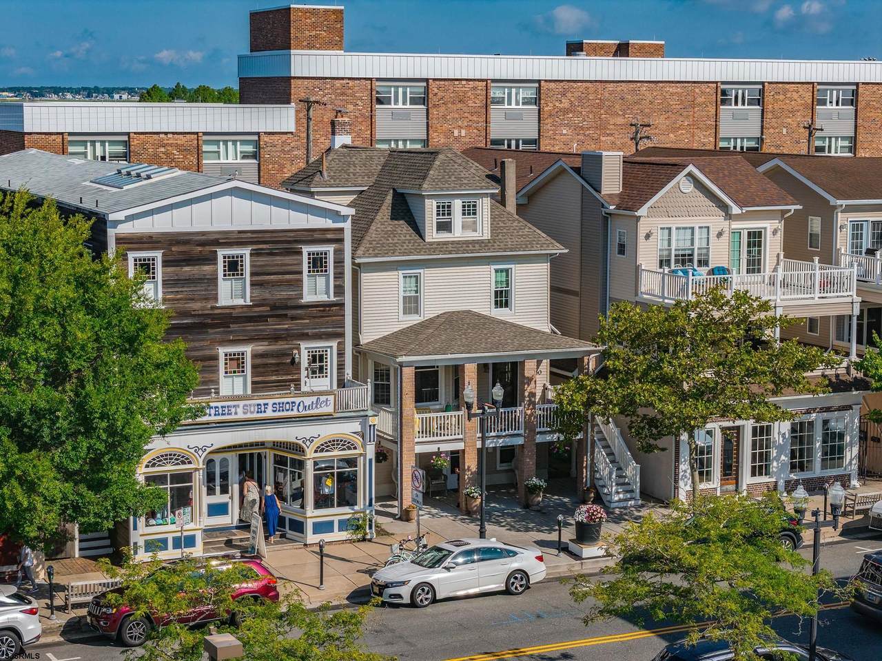 648-650 Asbury - Photo 1