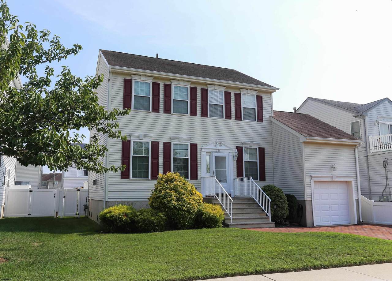 1336 Vardon - Photo 1