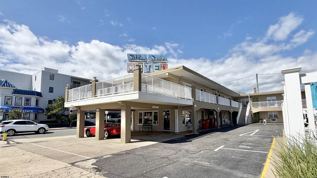 840 Ocean - Photo 1