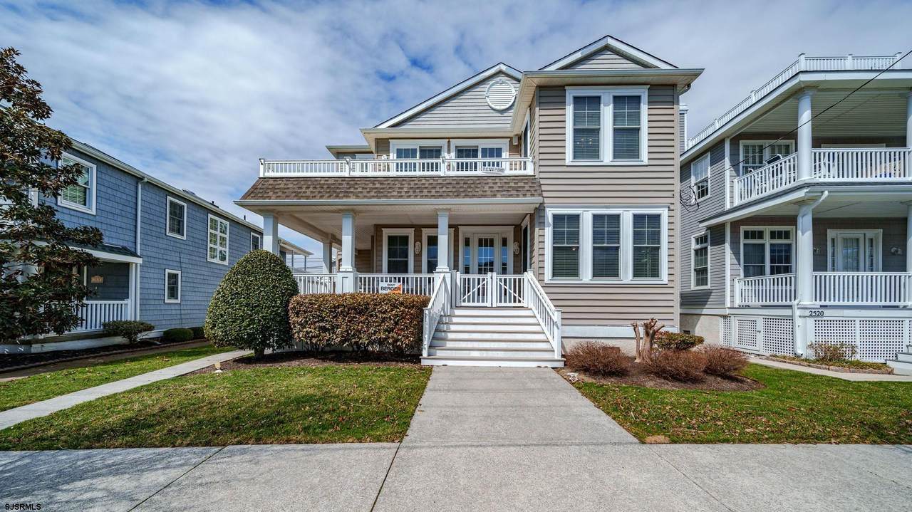 2526 Central - Photo 1