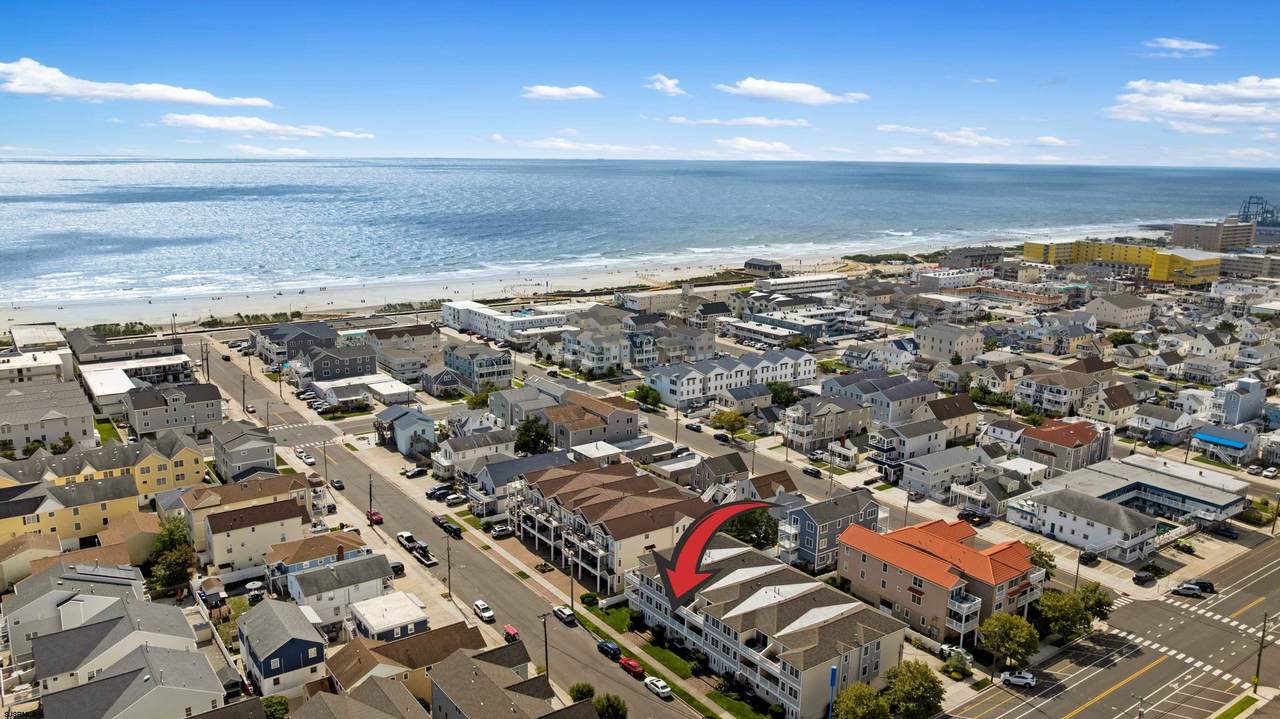 https://bt-photos.global.ssl.fastly.net/sjersey/1280_boomver_1_612200-2.jpg