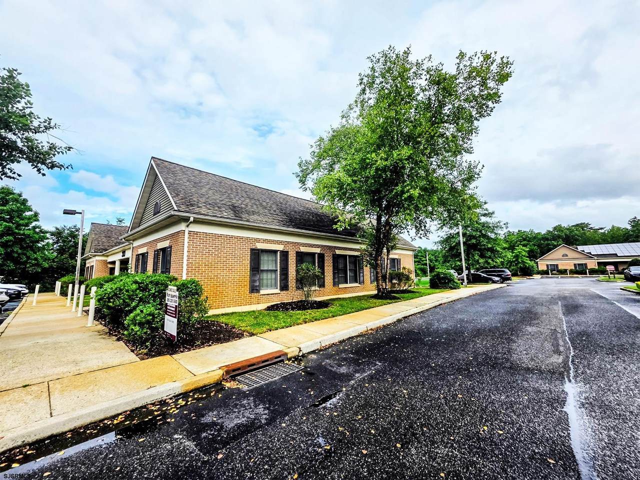 5429 Harding - Photo 1