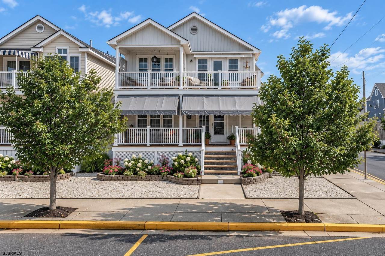 259 Asbury - Photo 1