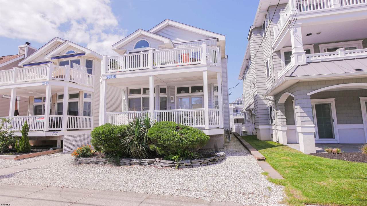 2606 Asbury - Photo 1