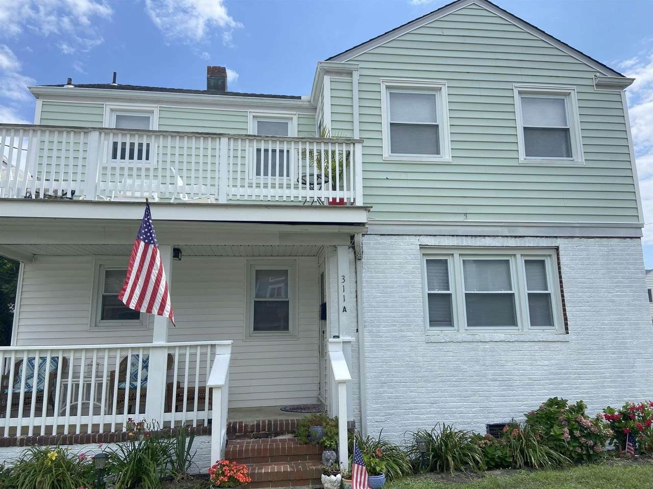 311 Harding - Photo 1