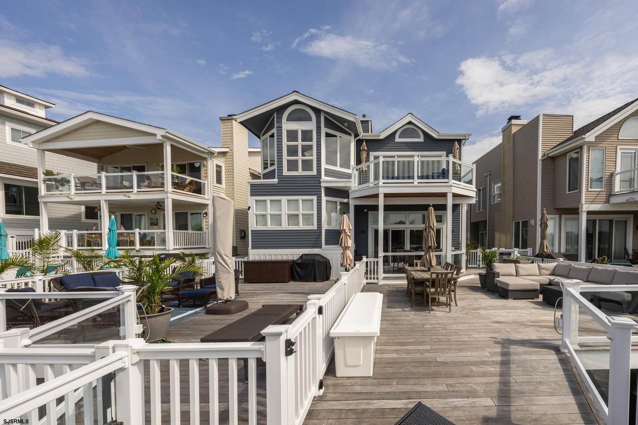 170 17th St - Photo 1