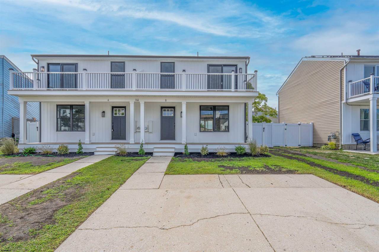 702 Lagoon - Photo 1