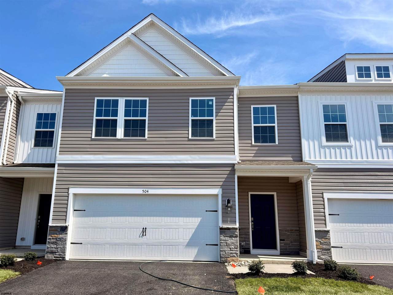 504 Scotty Blvd - Photo 1
