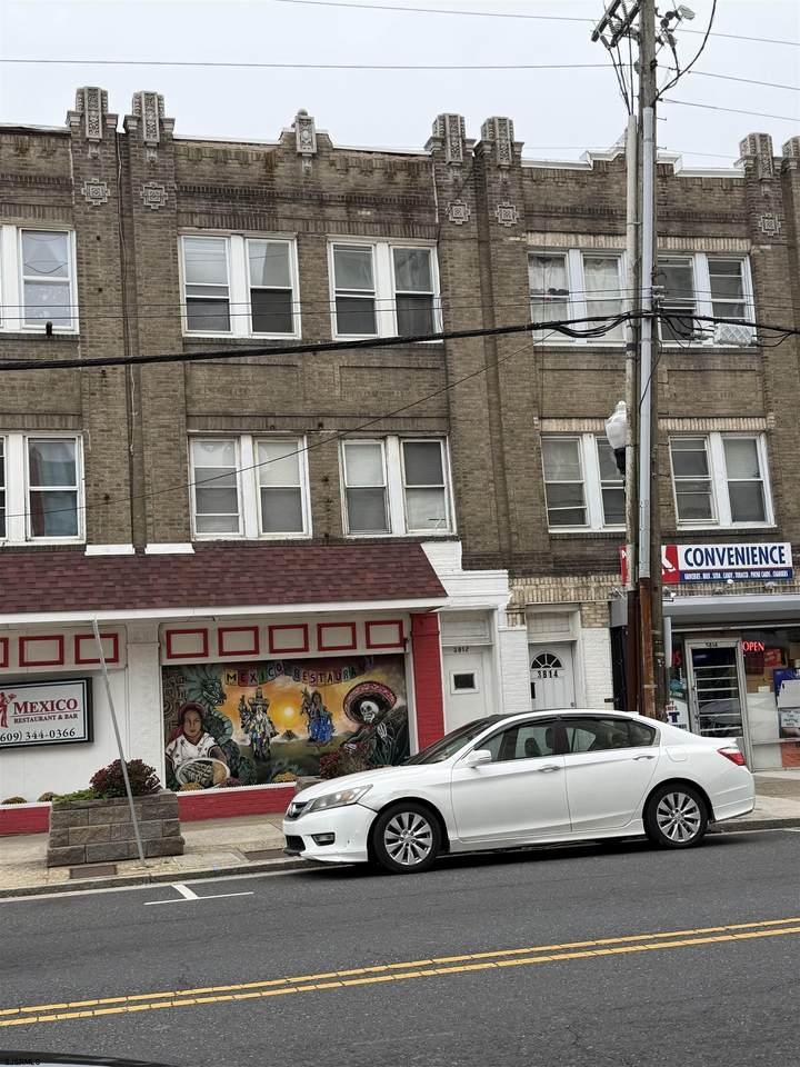 3812 Ventnor Ave Unit 3 - Photo 1