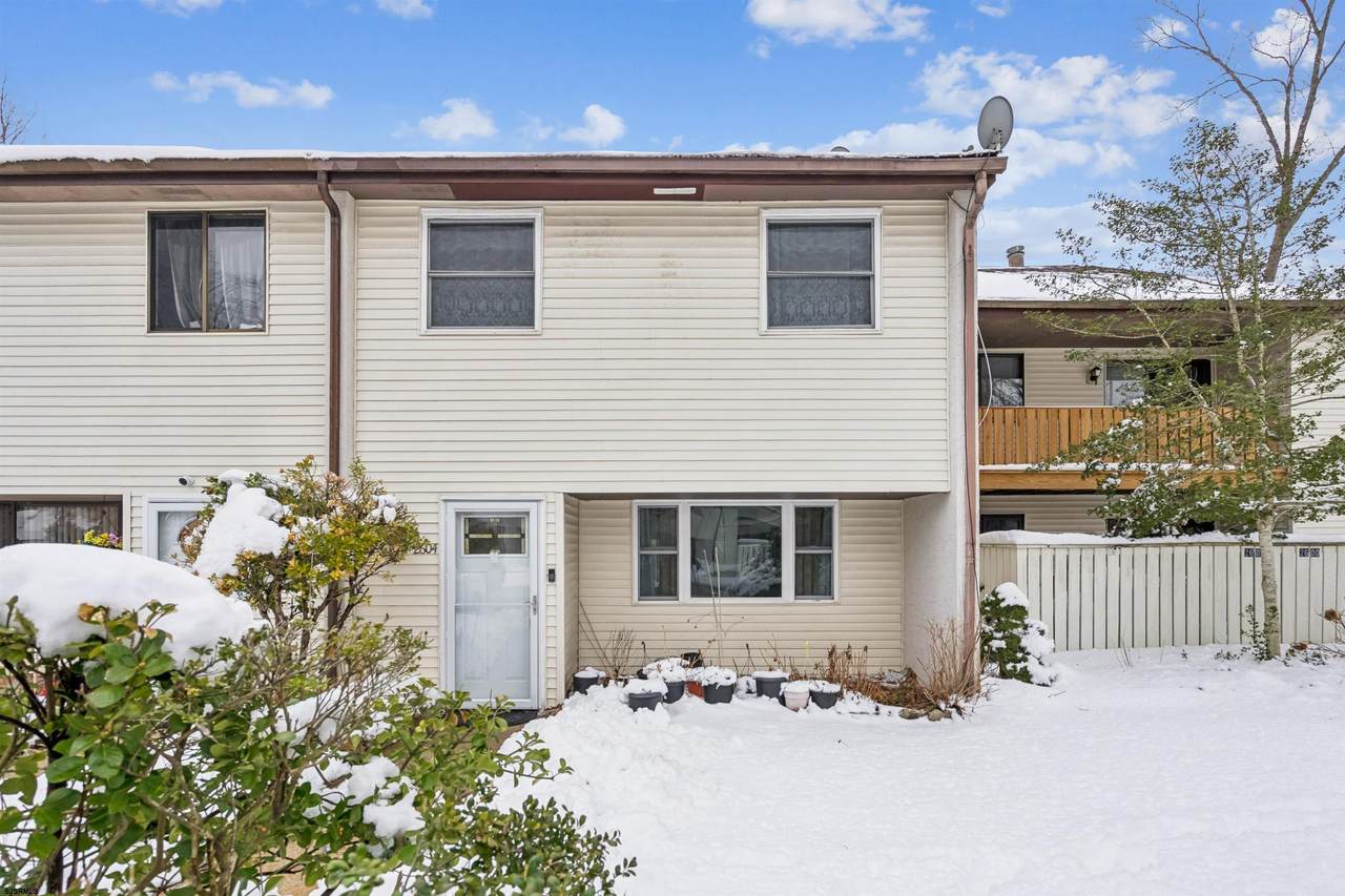 2604 Dogwood Ct - Photo 1