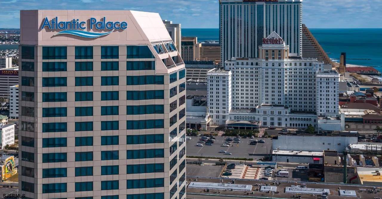 1515 Boardwalk - Photo 1