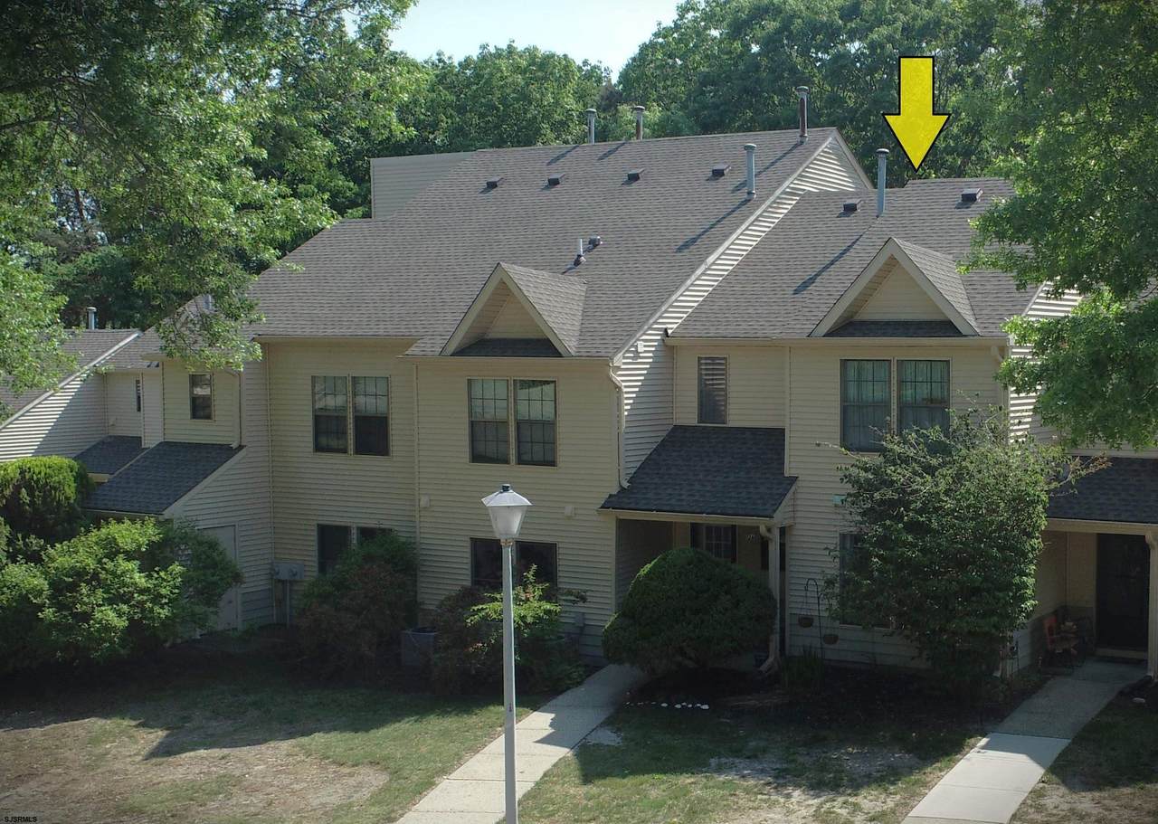 126 Whispering Oaks - Photo 1