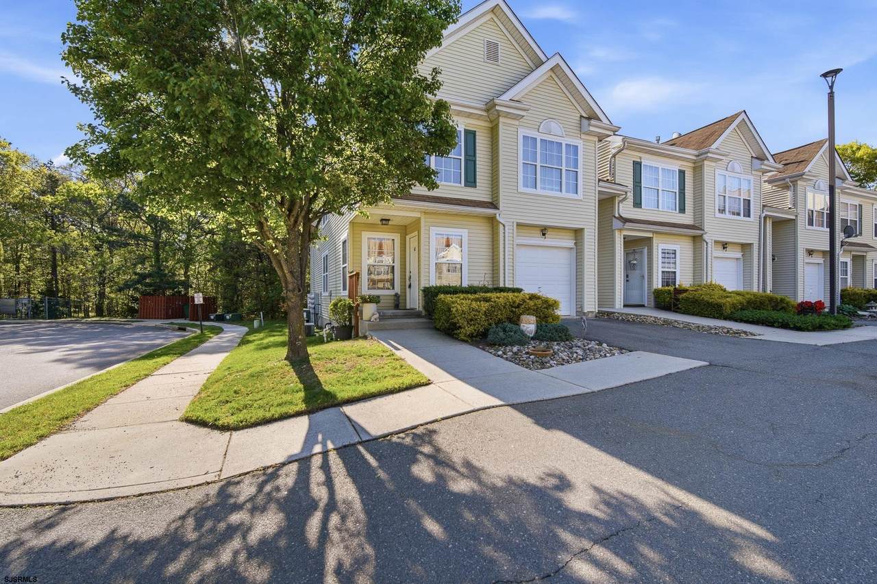 43 Woodland - Photo 1