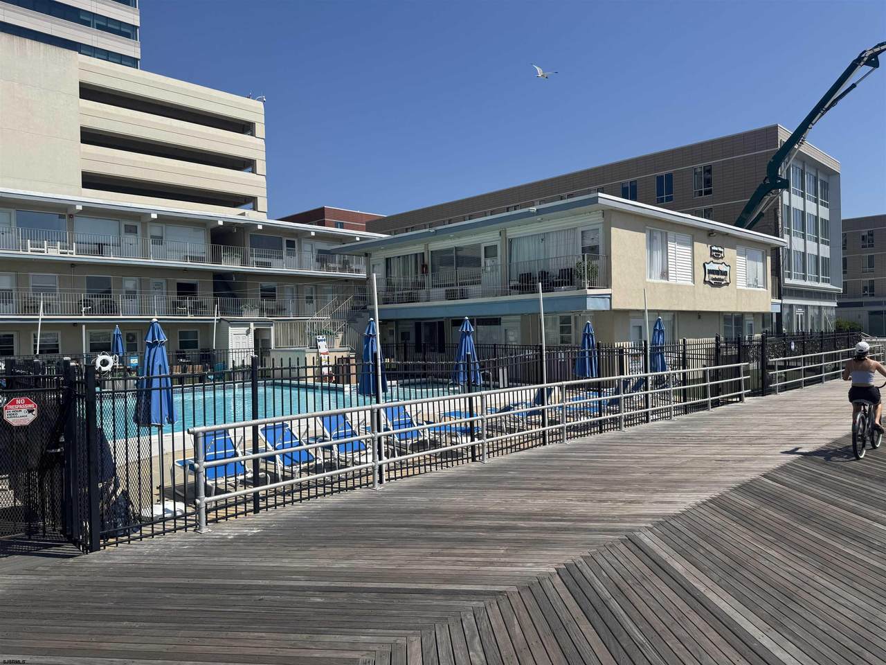 3801 Boardwalk - Photo 1