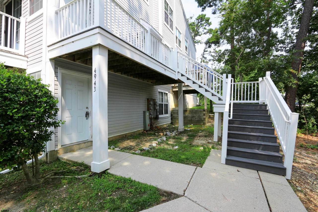 4943 Winterbury - Photo 1