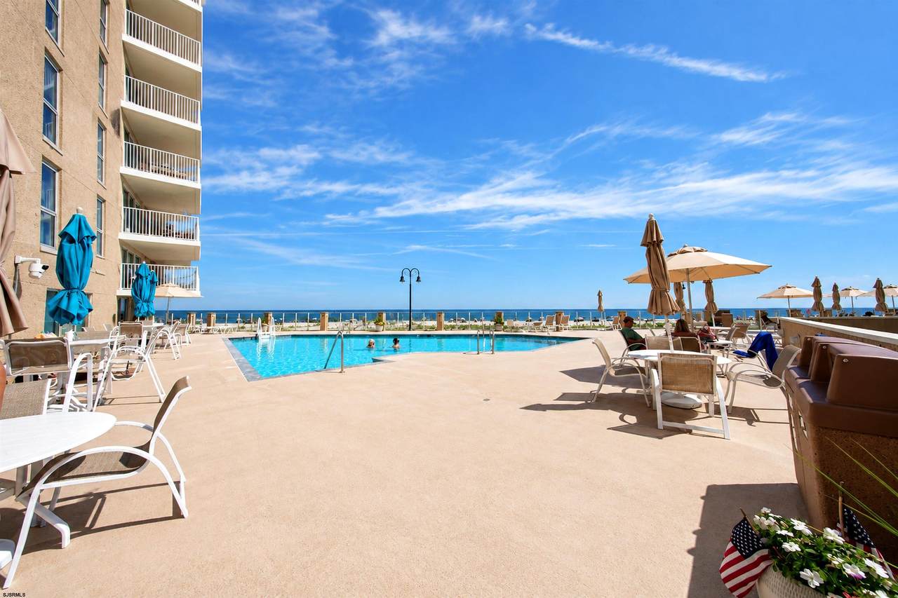 322 Boardwalk - Photo 1