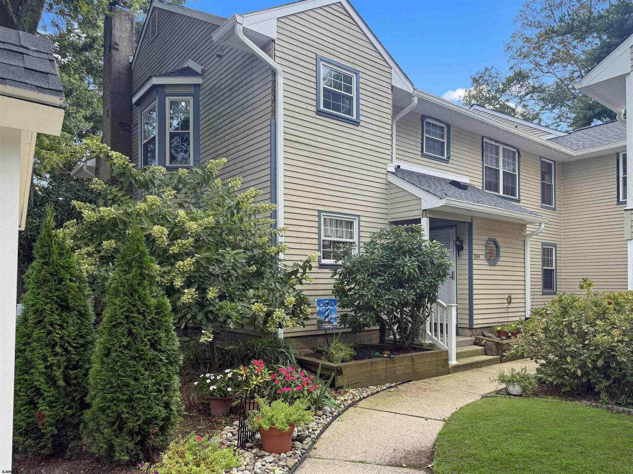 894 Fishers Creek - Photo 1