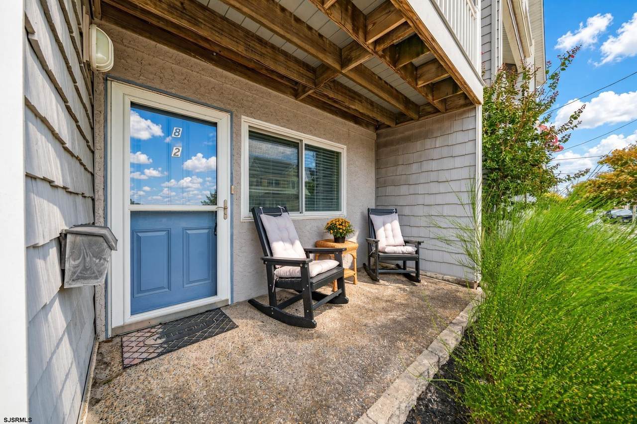 852 7th - Photo 1