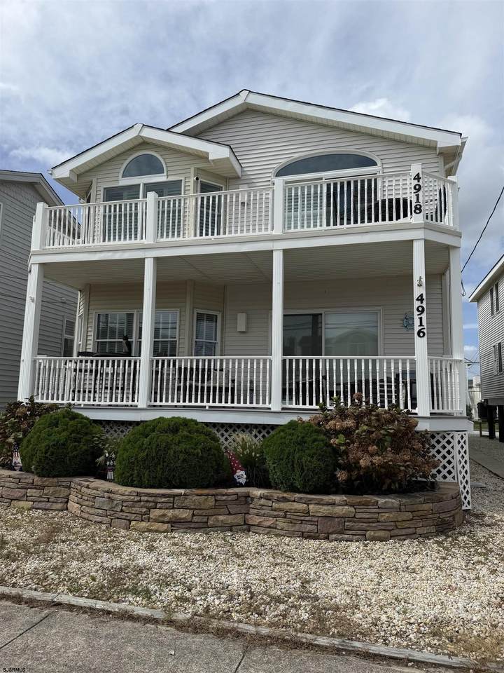 4918 Central - Photo 1