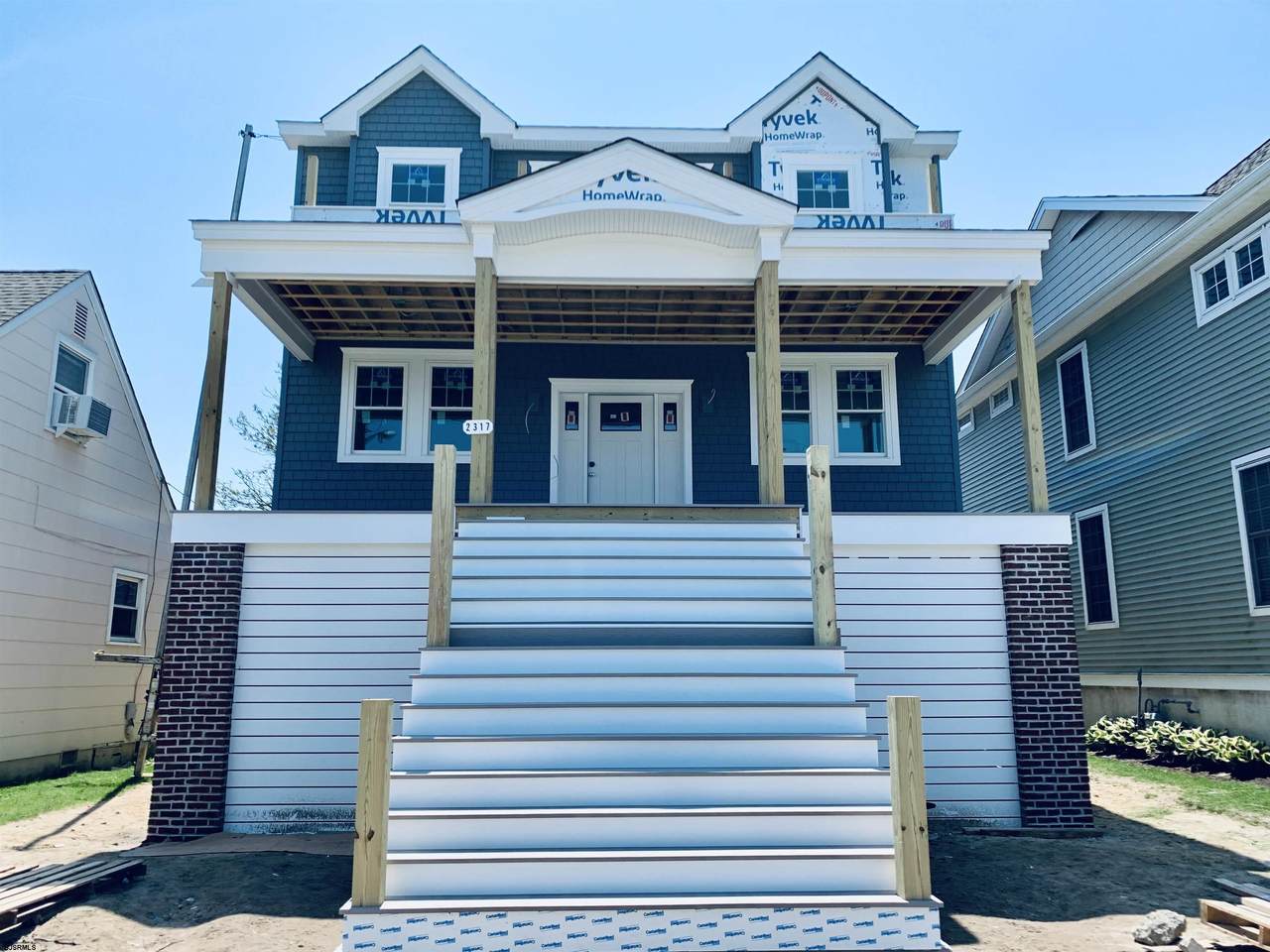 2317 Bay - Photo 1