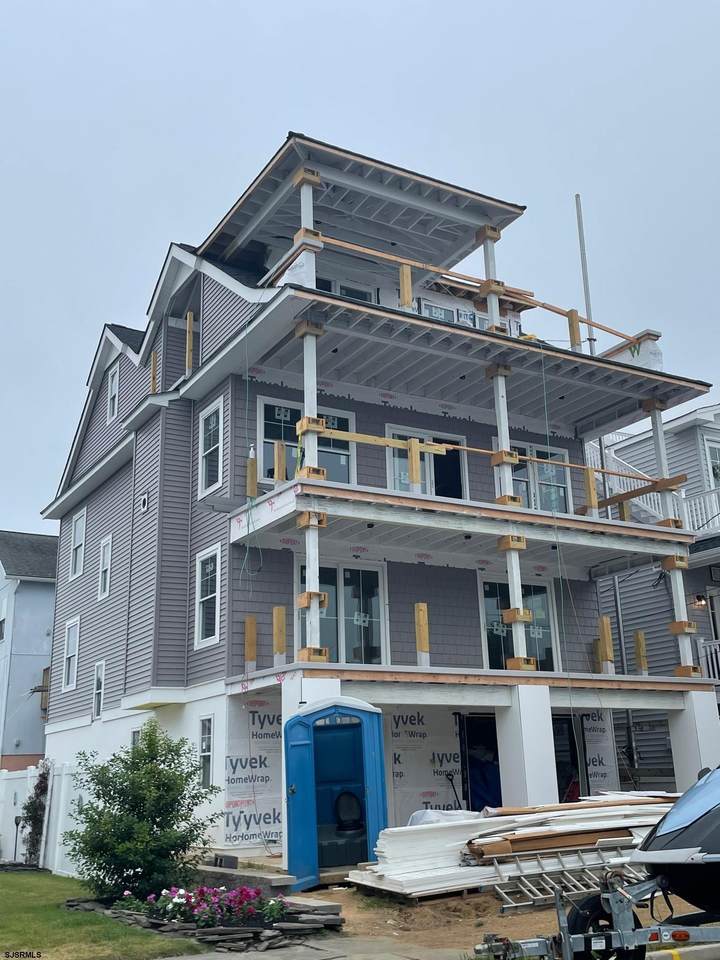 16 Marine Place - Photo 1