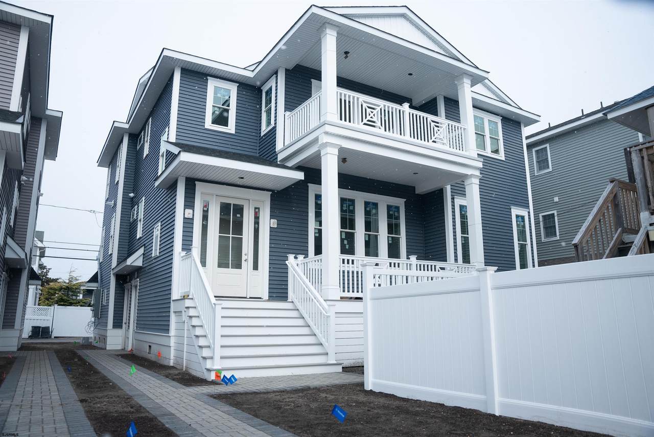 114 Ocean Ave - Photo 1